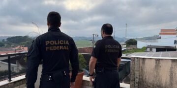 PF combate tráfico internacional de peças e acessórios de armas de fogo em Caldas