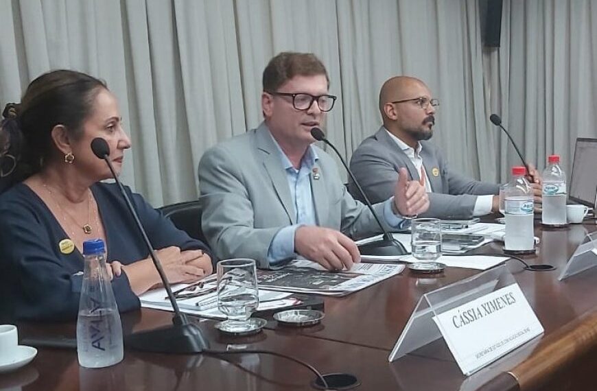 Nova secretária debate rumos da Comunicação em Minas em reunião na FIEMG 