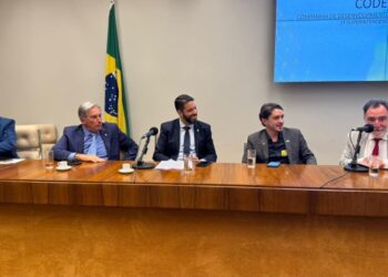 Presidente da AMM articula em Brasília PEC que pode ampliar repasses aos municípios mineiros 