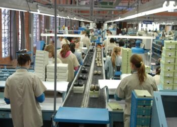 Produção industrial cresce em Minas 