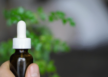 Justiça determina que estado e município forneçam canabidiol para criança com epilepsia