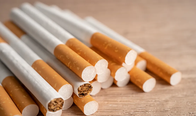 Governo eleva imposto do cigarro para bancar querosene e biodiesel