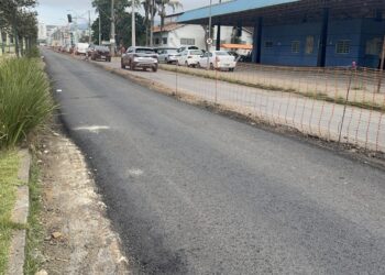 Revitalização da Avenida João Pinheiro avança com nova etapa de obras em Poços