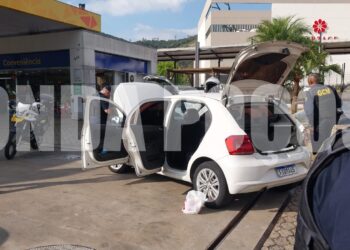 Suspeitos de furto em Pouso Alegre são abordados pela GCM de Poços perto do shopping