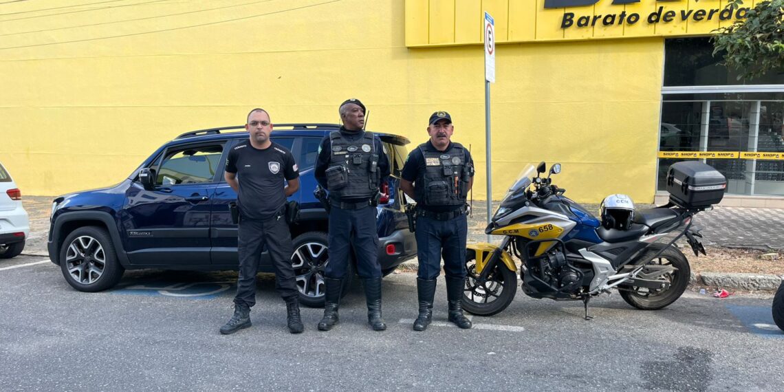 Comprado pelo Facebook, carro roubado leva motorista à prisão em Poços de Caldas