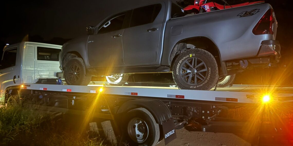 PM intercepta fuga e recupera moto furtada