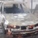 Carro fica destruído após incêndio no Sul de Minas