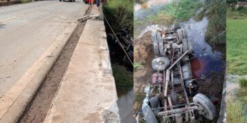 Carreta cai de ponte e motorista morre preso às ferragens na MGC-267 perto de Campestre