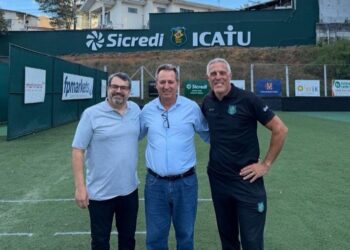 Sicredi UniEstados e Icatu Seguros se unem para apoiar o Cricket Brasil na temporada 2026