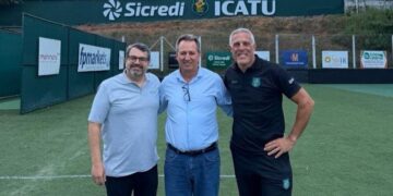 Sicredi UniEstados e Icatu Seguros se unem para apoiar o Cricket Brasil na temporada 2026