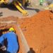 Ocorrência causa desabastecimento de água em parte da zona sul de Poços; DMAE já trabalha no local