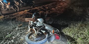 Motociclista fica gravemente ferido após acidente em Poços de Caldas