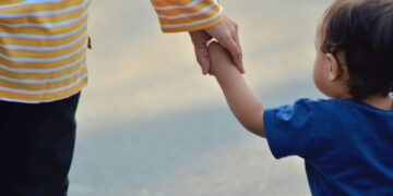 Programa busca voluntários para acolher crianças e adolescentes em Poços