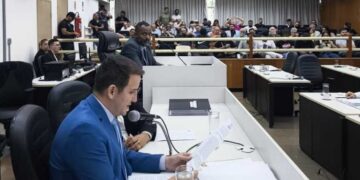 Câmara vota impeachment do prefeito de GV 