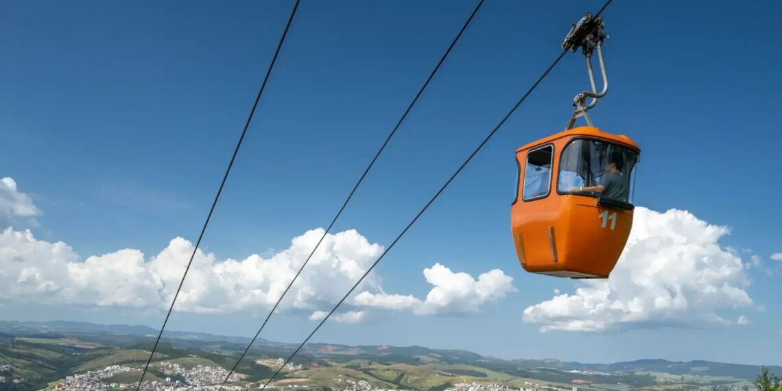 Teleférico de Poços entra em manutenção e só retorna no fim de maio