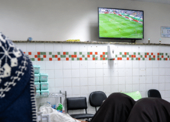 Pacientes da Hemodiálise ganham novos televisores para assistirem a Copa do Mundo