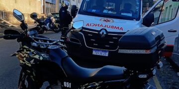 GCM auxilia atendimento de mulher que ficou dois dias dentro de veículo com o filho