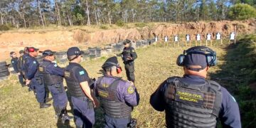 Guarda Civil Municipal de Poços conclui capacitação anual para porte de arma de fogo