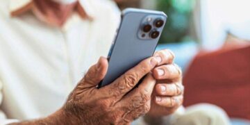 Campanha alerta idosos sobre golpes digitais e fraudes cotidianas