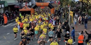 Mais de 1.800 atletas participam da Corrida do Bombeiro