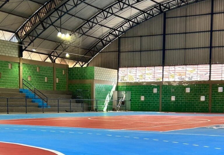 Prefeitura orienta sobre preservação dos espaços esportivos e do respeito aos servidores