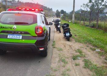 Moto furtada em São Paulo e clonada é apreendida durante fiscalização em Poços de Caldas