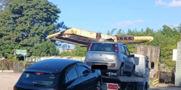 Operação Poços Mais Segura registra 21 autuações e remove sete veículos na Zona Leste de Poços de Caldas