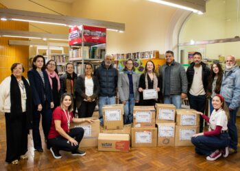 Flipoços 2026 doa quase mil livros para instituições de Poços de Caldas e região