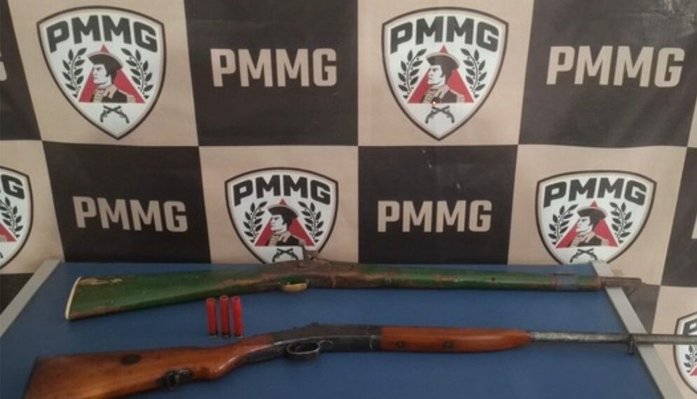 Polícia Militar apreende duas armas de fogo e prende homem por posse ilegal