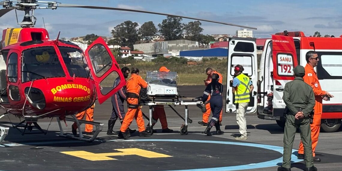 Recém-nascida é transportada de helicóptero para tratamento em Poços de Caldas