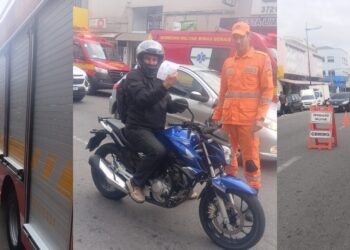 Bombeiros de Poços orientam entregadores e mototaxistas sobre segurança no trânsito durante Semana da Prevenção