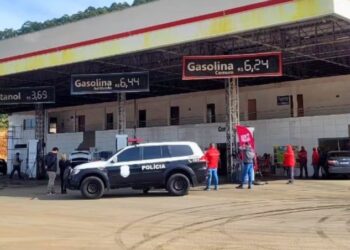 Gerente de posto é preso por suspeita de fraude em volume de combustível