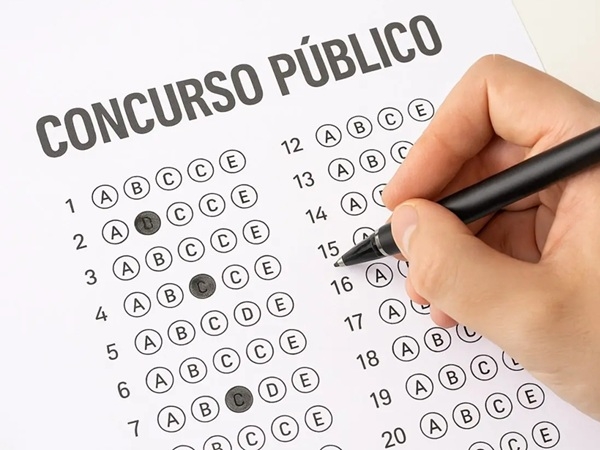 Governo Federal autoriza concursos para Receita Federal e Banco Central com 316 vagas