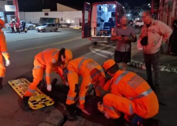 Motorista foge após atingir ciclista de 19 anos em cruzamento na região