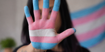 Empresa é condenada por discriminação contra trabalhadora trans na região