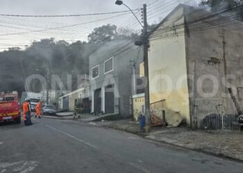 Campanha busca doações para crianças de família afetada por incêndio na zona oeste de Poços