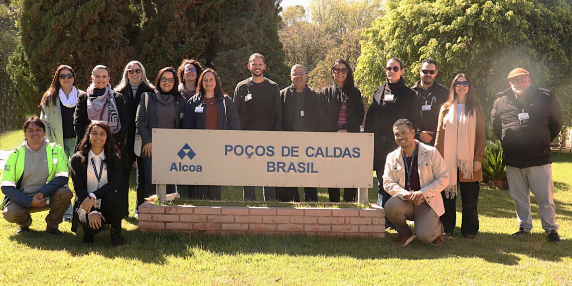 Representantes da OAB Poços de Caldas visitam Alcoa