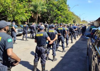 Aula inaugural marca início da formação dos 100 novos guardas civis em Poços