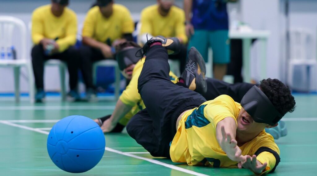 Paratleta de Poços é campeão sul-americano de Goalball com o Brasil