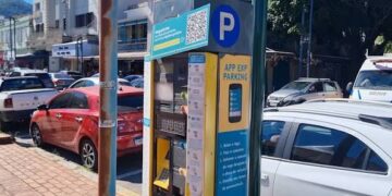 Procon mantém investigação sobre vazamento de dados no estacionamento rotativo de Poços