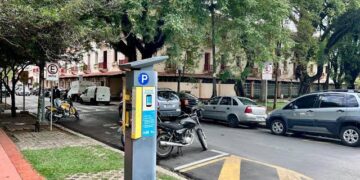 Após incidente, Prefeitura de Poços suspende app da Zona Azul e exige respostas da concessionária