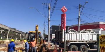 Revitalização da Av. João Pinheiro inclui modernização das redes de água e esgoto