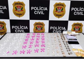 Suspeito de tráfico é preso com 284 porções de drogas