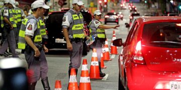Lei Seca passa a prever teste para drogas em motoristas