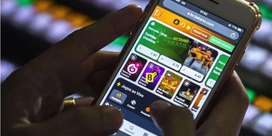 Governo bloqueia 3 milhões de beneficiários de programas sociais em bets