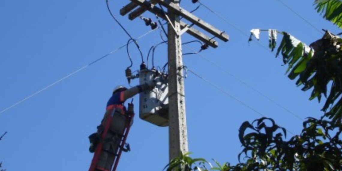 Saiba quais bairros terão desligamento de energia entre 24 e 28 de agosto