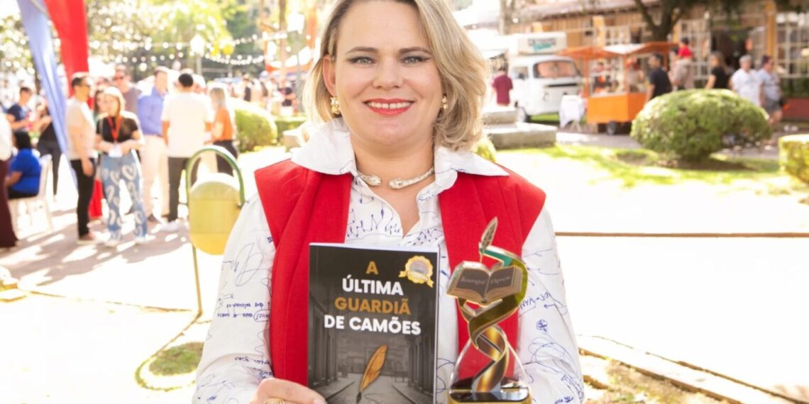 Flipoços abre concurso para publicar novos escritores