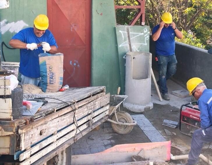 DMAE instala novos bebedouros em espaços esportivos de Poços