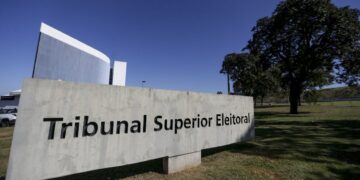 TSE cria conselho para monitorar desinformação e IA nas eleições