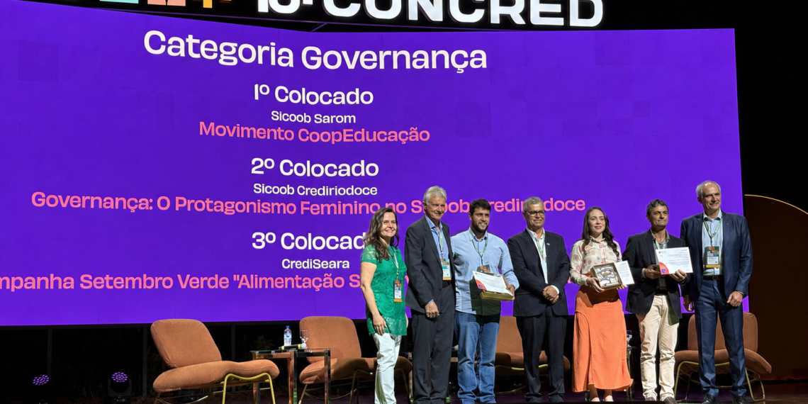 Sicoob Sarom conquista primeiro lugar no Prêmio ProsperaCoop com o Movimento CoopEducação